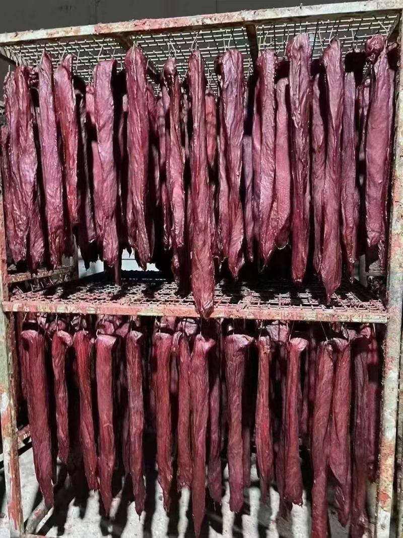 麻辣五香大块肉猪肉里脊大块肉色泽美丽麻辣五香两个