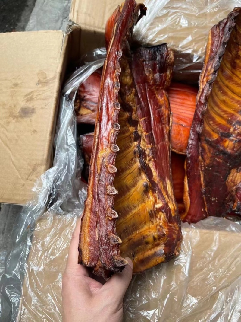【腊排骨】烟熏带皮中方肉（麻辣味五香原味）量大从优
