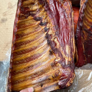 【腊排骨】烟熏带皮中方肉（麻辣味五香原味）量大从优