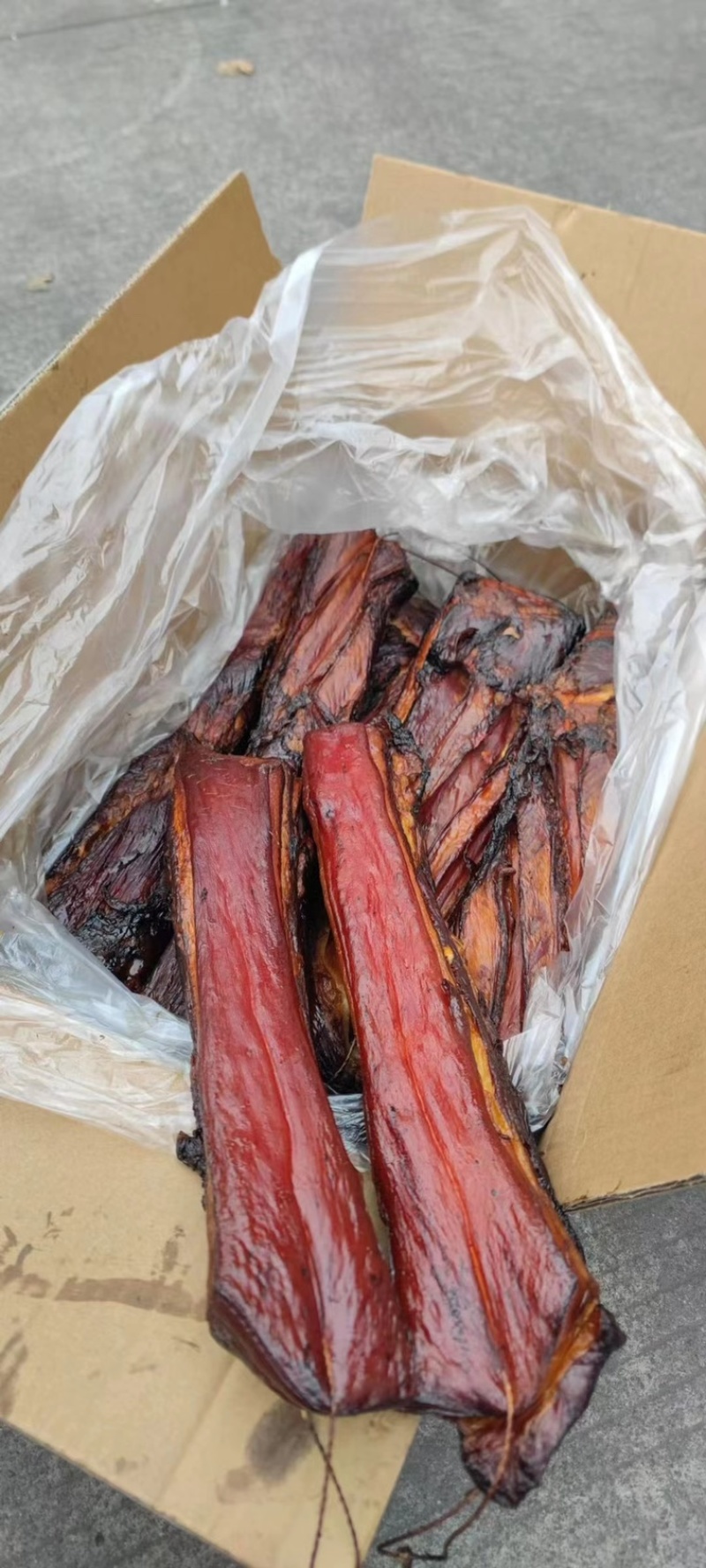 烟熏去骨五花腊肉（腊肉香肠源头工厂，一手货源量大从优）