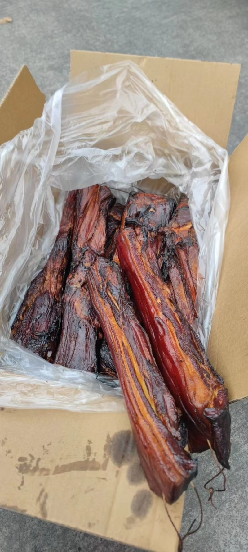 烟熏去骨五花腊肉（腊肉香肠源头工厂，一手货源量大从优）