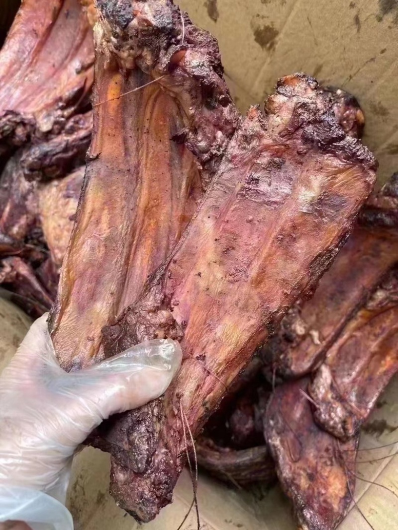 烟熏小腊排骨（腊肉香肠源头工厂一手货源量大从优）