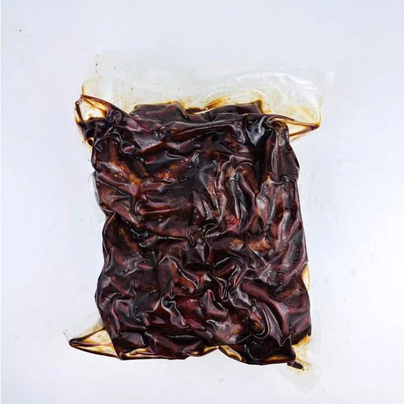 麻辣鸭掌批发，一袋起发三袋包邮全国发货送货上门