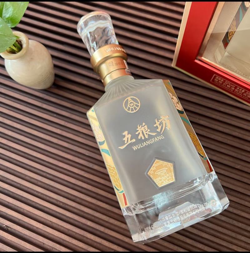五粮坊52度浓香白酒500ml