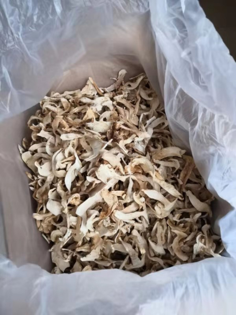 松茸松茸干片刮皮
