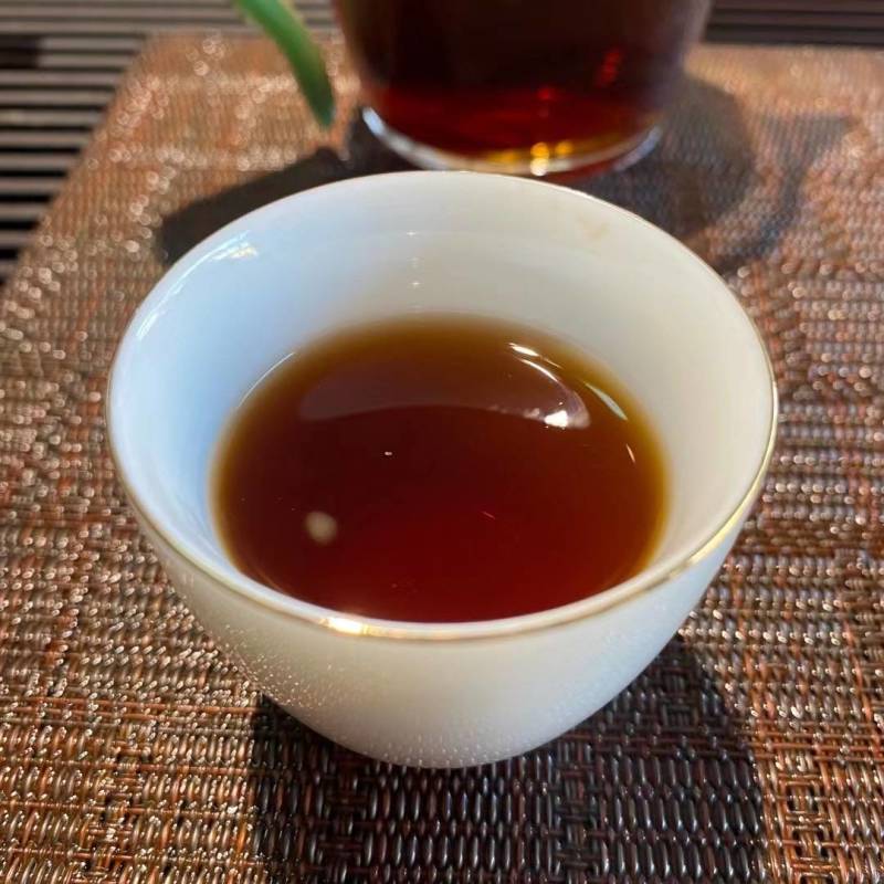 亏本处理老班章熟茶乔木古树茶357克普洱茶老茶