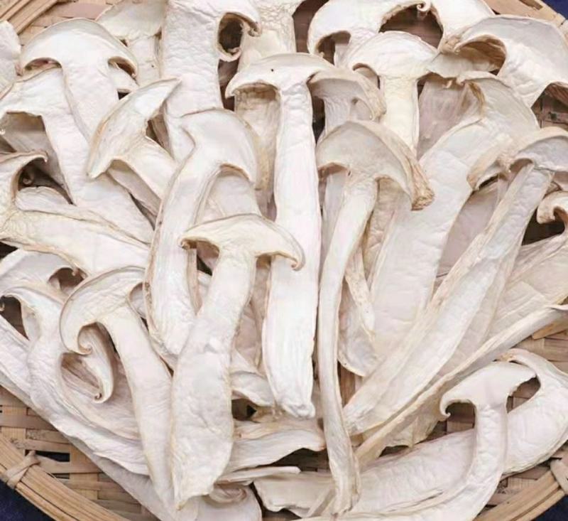 松茸云南特产松茸干片干净无杂菌香浓郁营养丰富包邮
