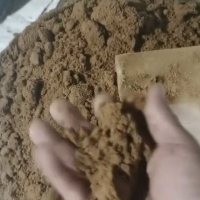 食品级红糖，可以食用，也可以做饲料用途