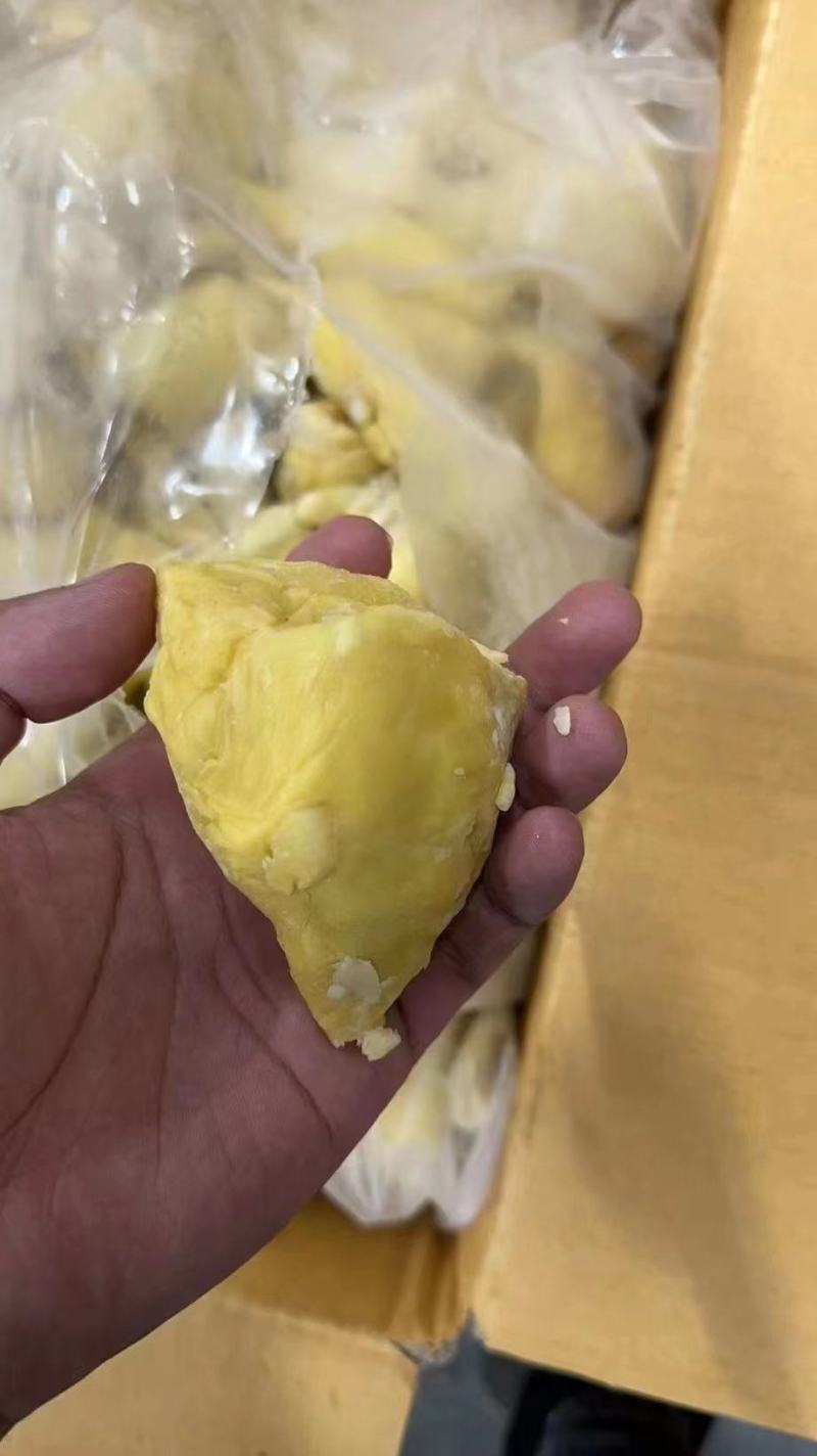 A级金枕榴莲肉烤榴莲肉口感细腻，好吃，价格优惠欢迎