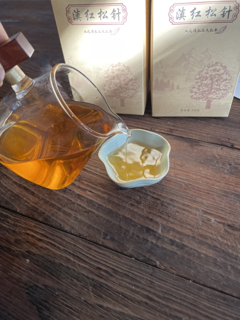 云南凤庆滇红茶松针好喝不贵产地直发