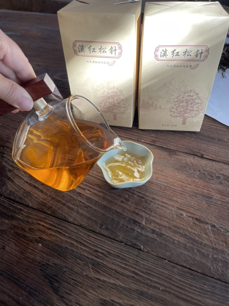 云南凤庆滇红茶松针好喝不贵产地直发