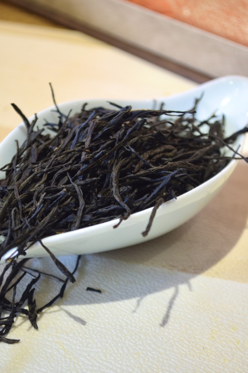 云南凤庆滇红茶正宗中国红特级250克/包邮！