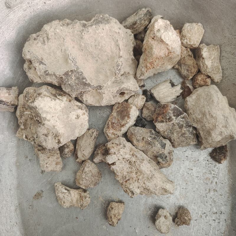 琥珀，一手货源，矿石类，批发各种中药材，欢迎订购，贤帅药