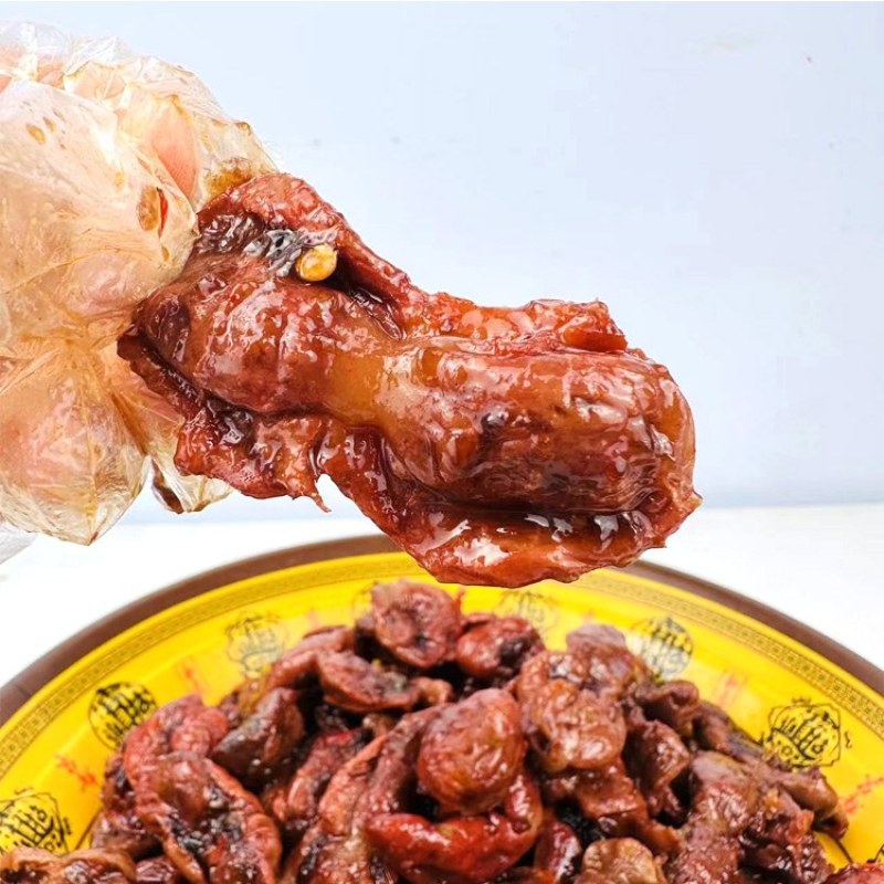 麻辣鸭胗批发，一袋起发三袋包邮全国发货送货上门