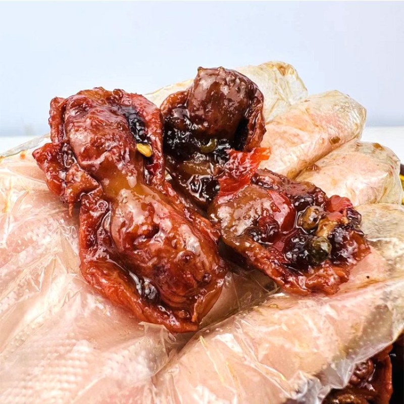 麻辣鸭胗批发，一袋起发三袋包邮全国发货送货上门