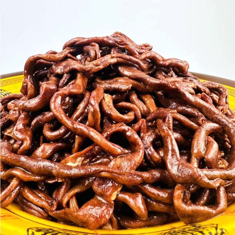 黑鸭鸭肠批发，一袋起发三袋包邮全国发货送货上门，