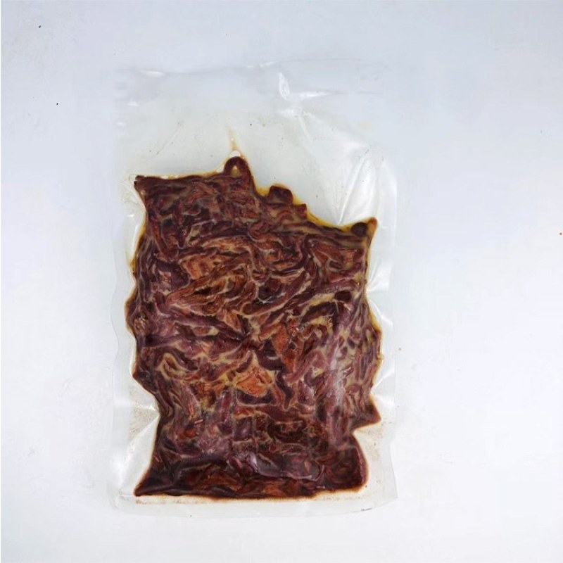 黑鸭鸭肠批发，一袋起发三袋包邮全国发货送货上门，