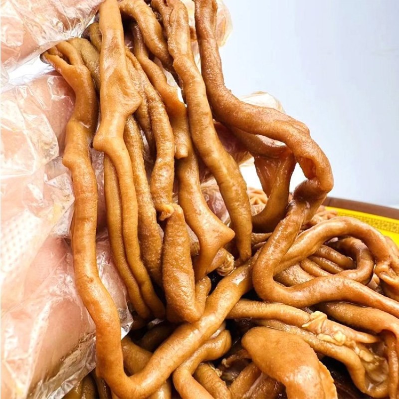 甜辣鸭肠批发，一袋起发三袋包邮全国发货送货上门，
