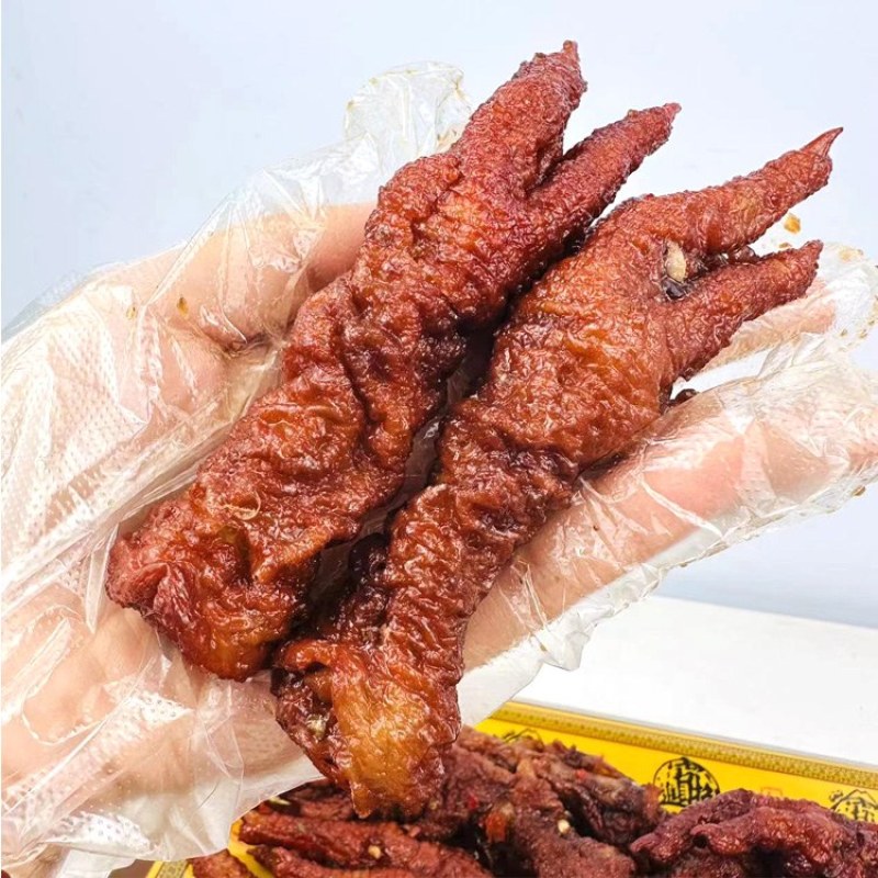 麻辣鸡爪批发，一袋起发三袋包邮全国发货送货上门