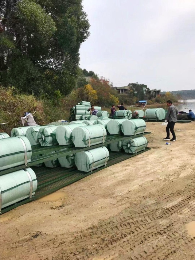 钢结构网箱水上平台大浮筒水上养殖网箱鱼蛙共养