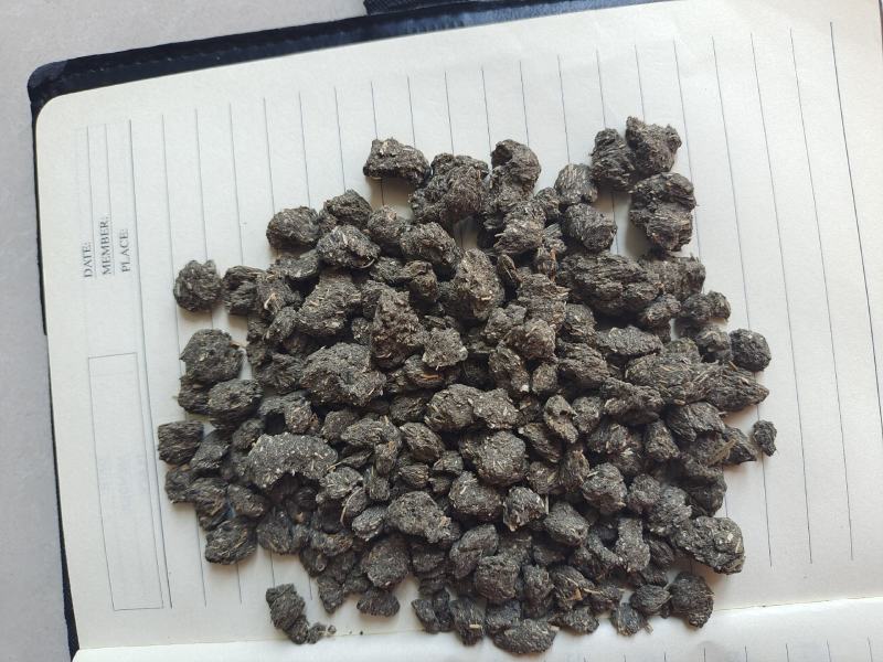 芝麻粕，蛋白43以上水分12