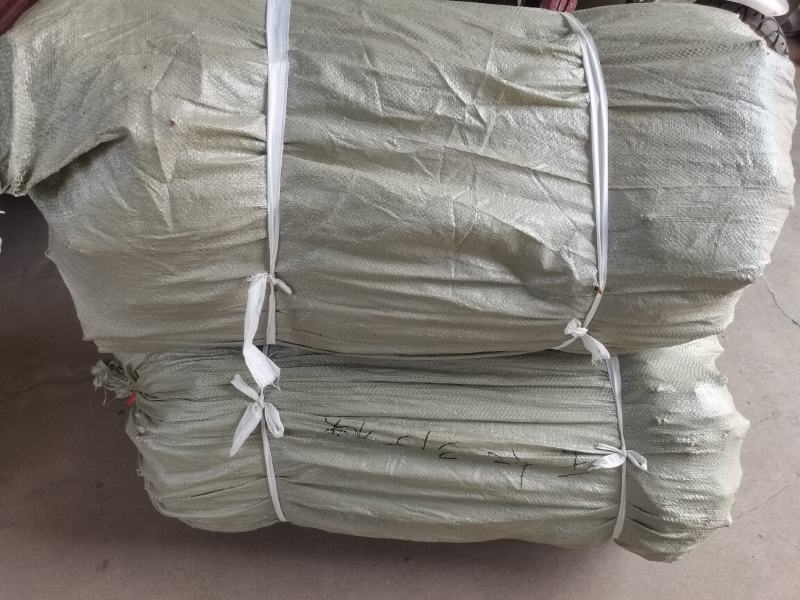 【推荐】优质早熟中熟奶油蟠桃树苗产地直发，保质保量欢迎