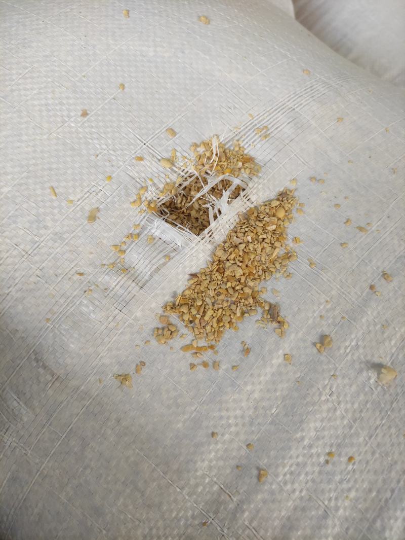 碎大豆种植肥料高蛋白充足有ji质适合果蔬蘑菇施肥