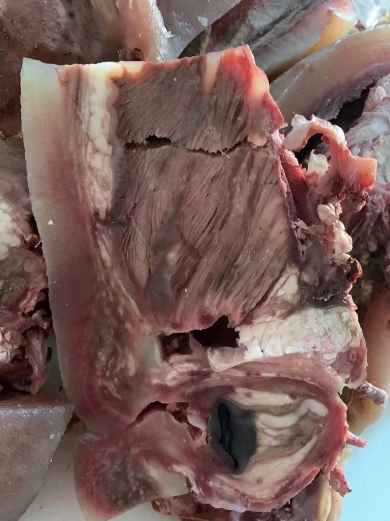 优质清真牛头肉，带皮牛头肉，支持全国发货欢迎咨询