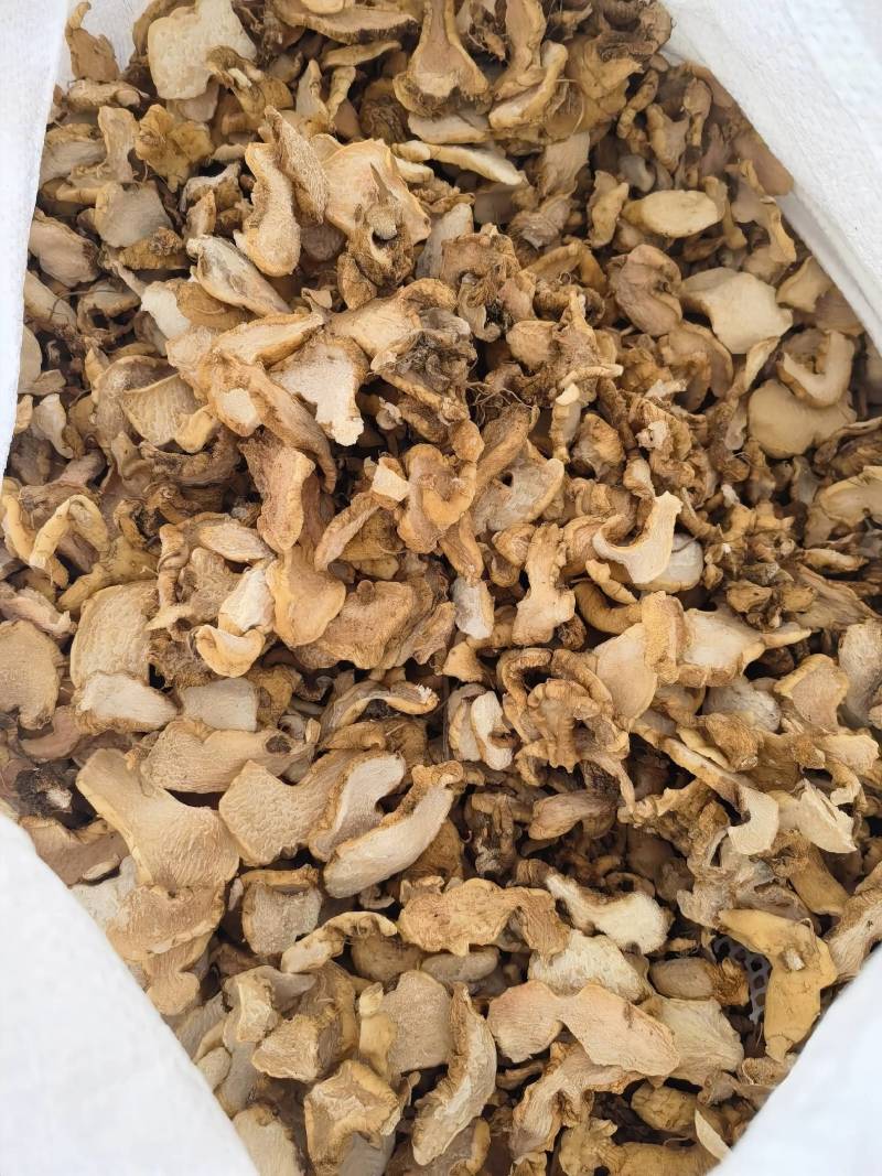 滇黄精片云南滇黄精片统货滇黄精片