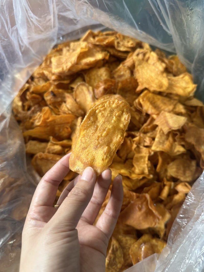 红薯片鲜切薯片地瓜红薯片厂整箱散装裸货