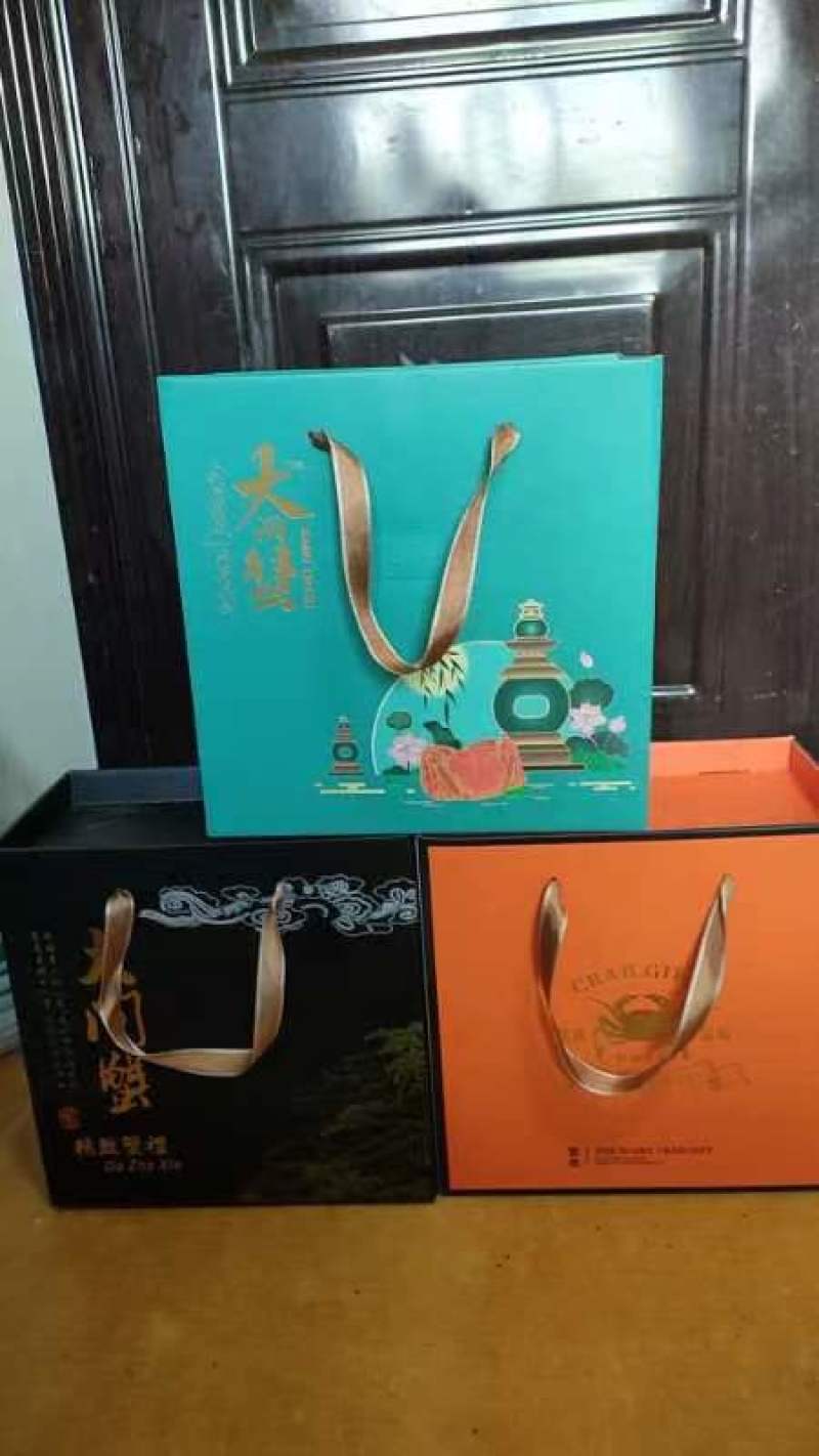 江苏洪泽湖大闸蟹优惠销售中，塘口直供，一手货源！大量现货