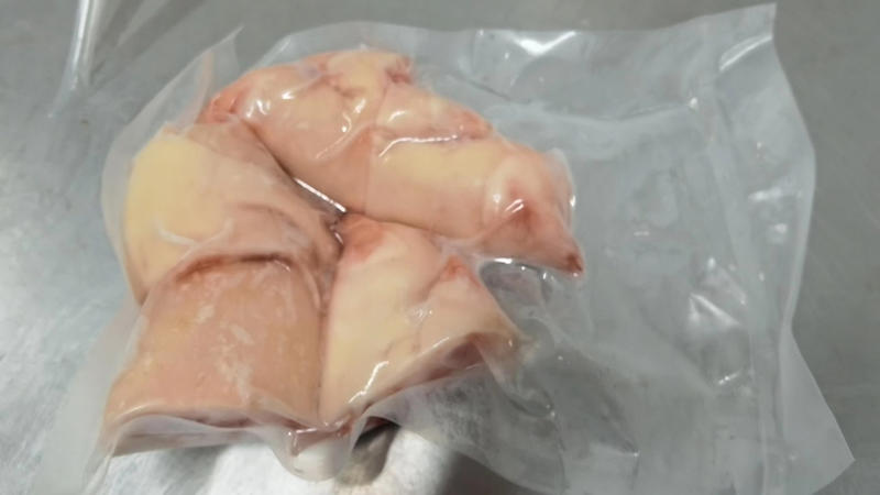山东青岛常年出售黑猪肉分割品