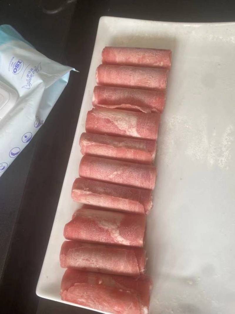 雪花鸭肉板质量保证，不散不碎，肉感好，颜色好，大量供应