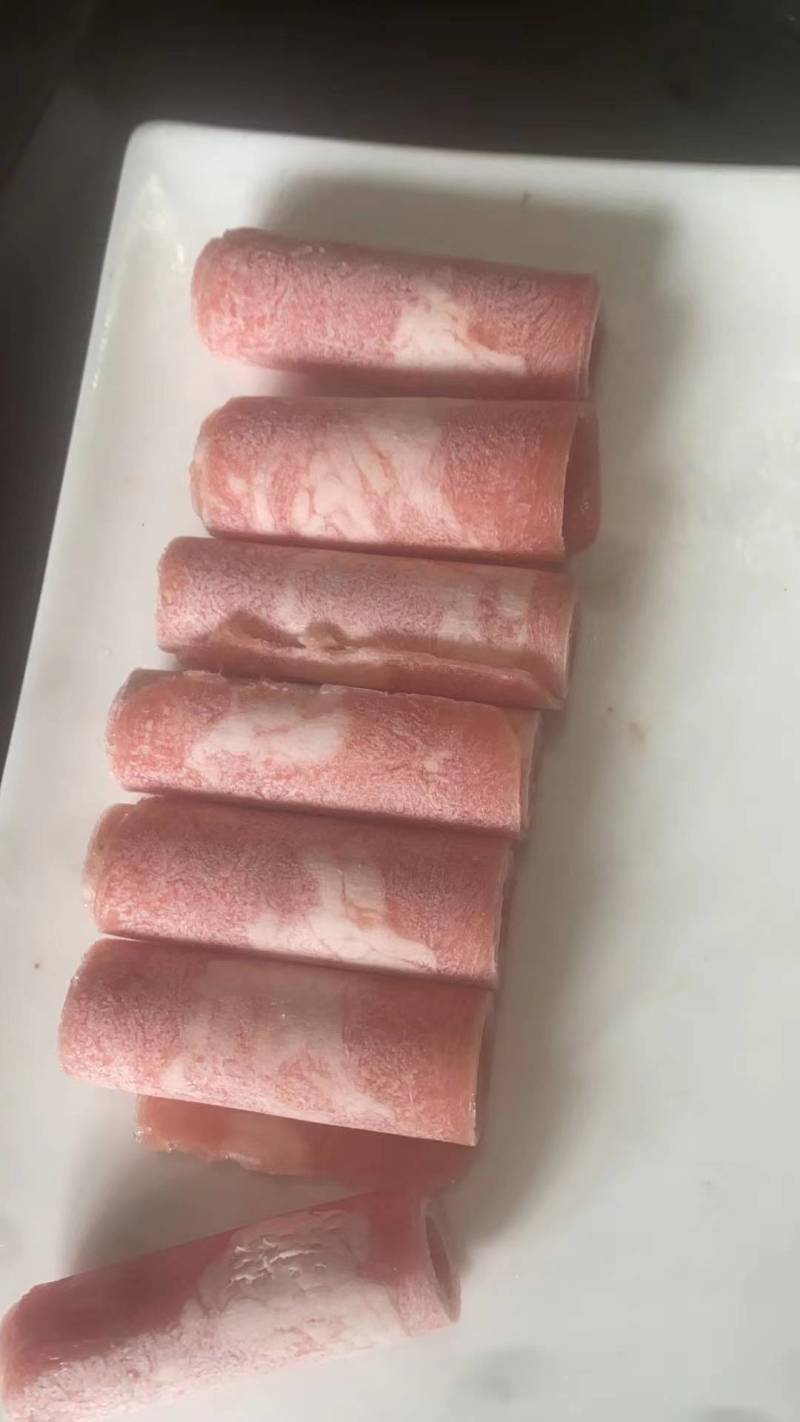 雪花鸭肉板质量保证，不散不碎，肉感好，颜色好，大量供应