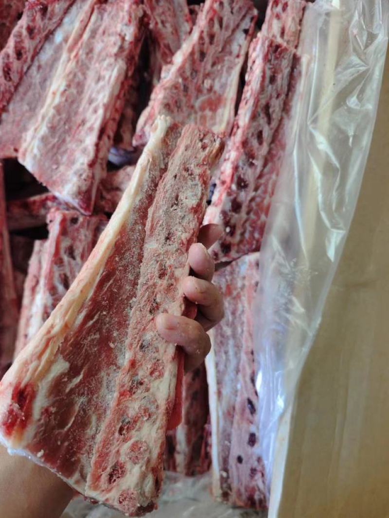 羊脊骨，也叫羊刀片骨特价5.5一斤，带肉带骨髓带板筋
