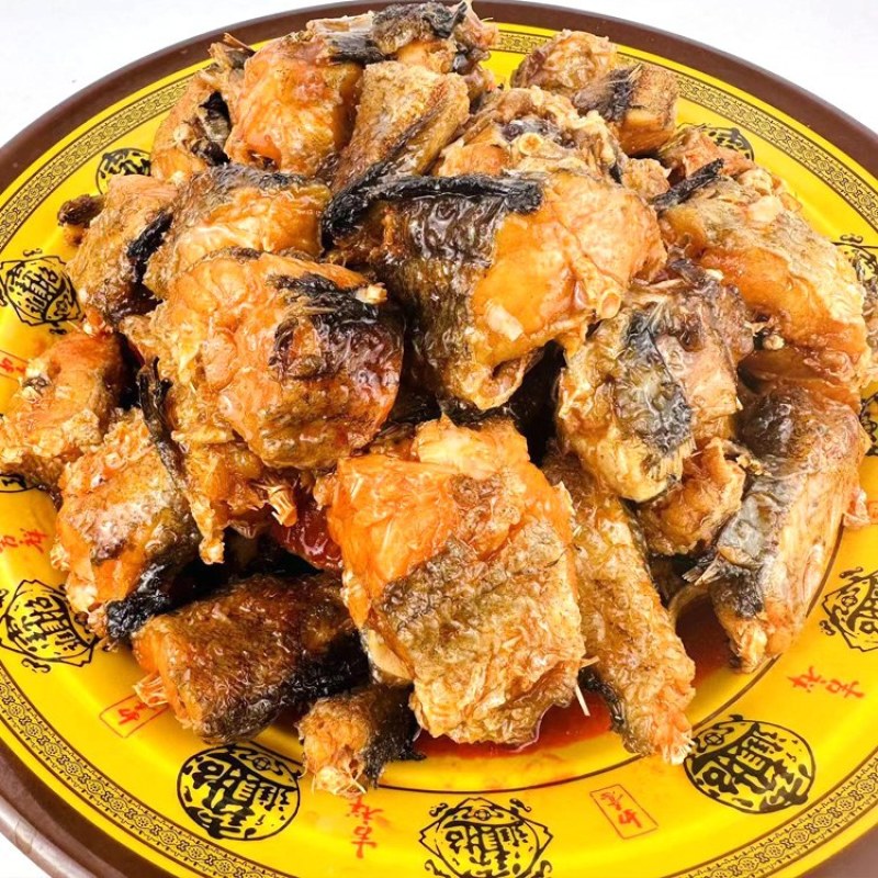 麻辣鳕鱼块批发，一袋起发，三袋包邮，全国发货，送货上门