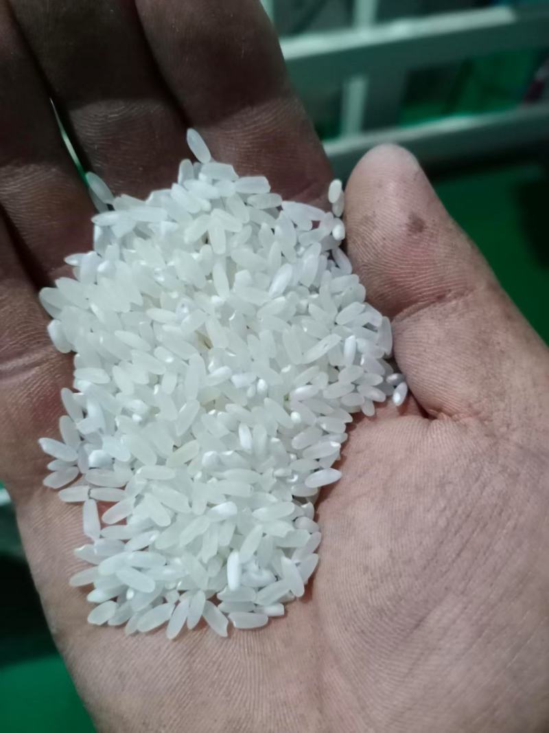 【精品】五常大米稻花香二号口感香甜可供市场商超食堂欢迎联系