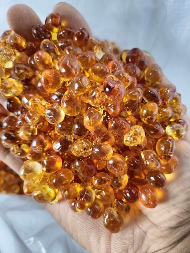 湖北桃胶黄胶水洗胶精修颗粒规格齐全产地直发量大