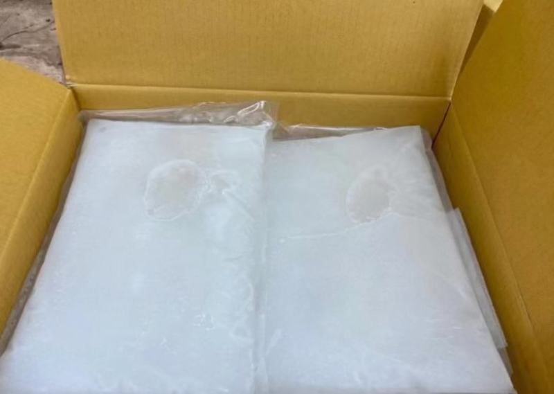 老椰子水椰皇水椰青水货源充足火爆餐饮欢迎进店选购电话联系