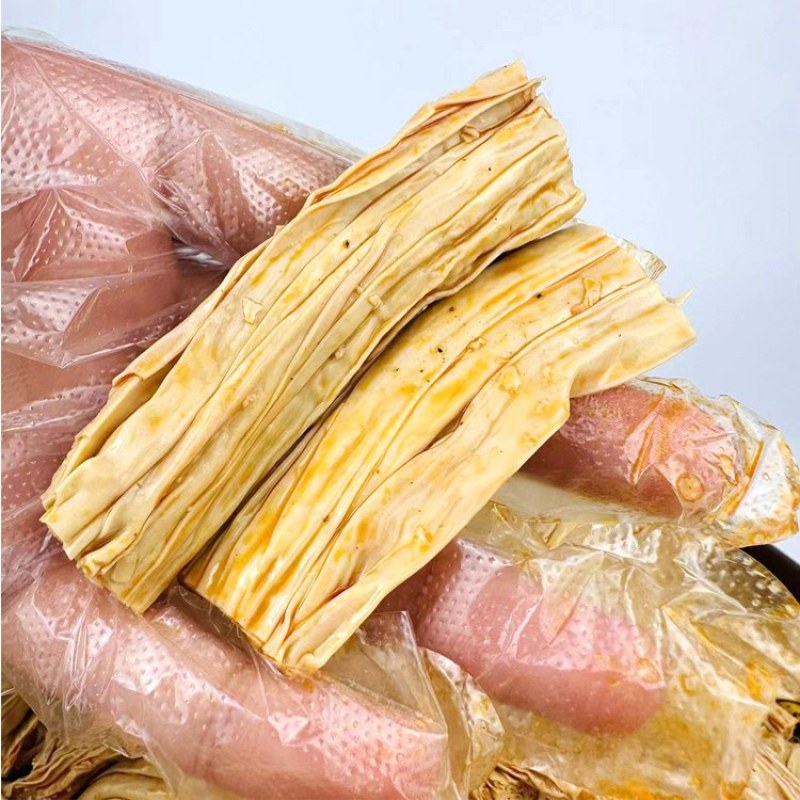 麻辣腐竹批发，一袋起发三袋包邮全国发货送货上门，
