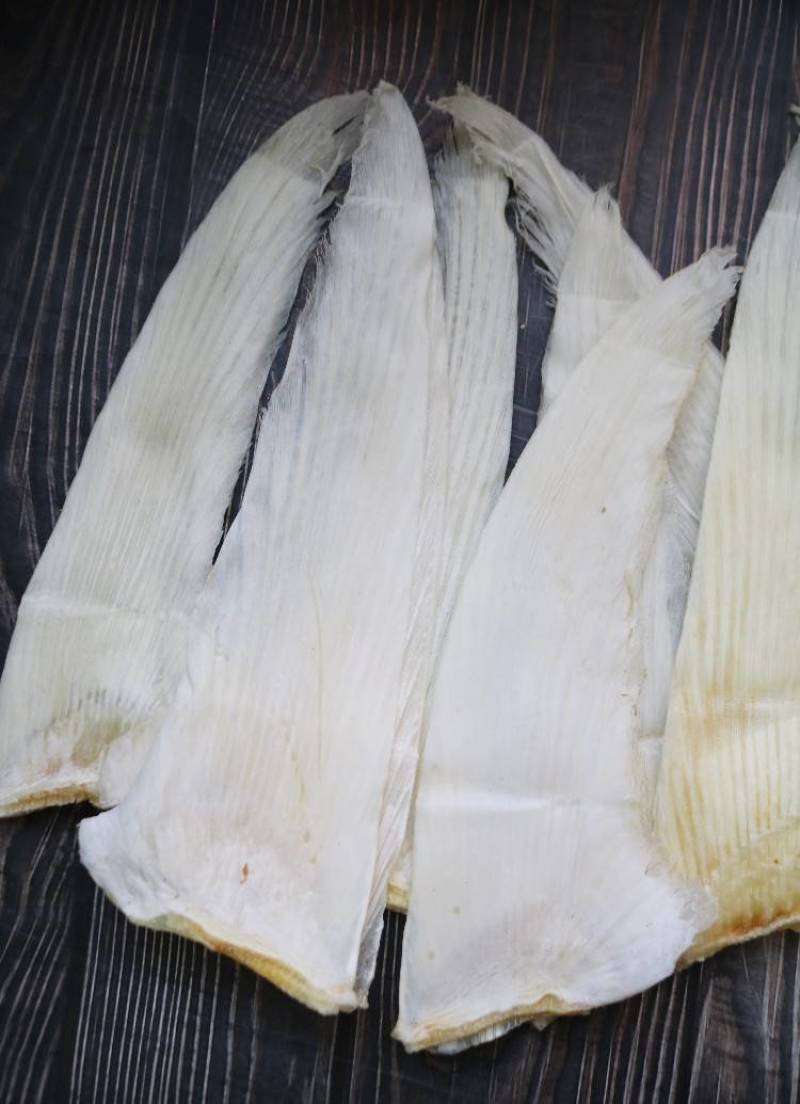 牙拣规格齐全98干度，头全部是干手平头鱼翅颜色好西班牙货