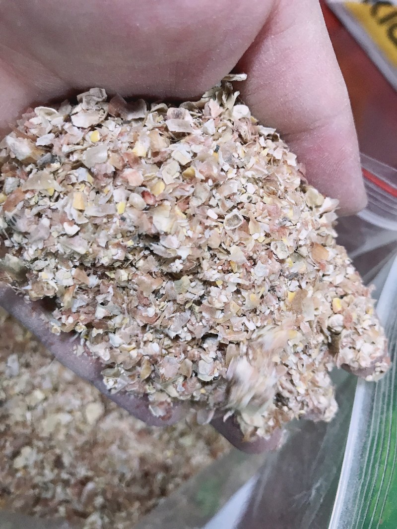 厂家直销烘干玉米皮喂鸡鸭鹅牛羊，饲料原料