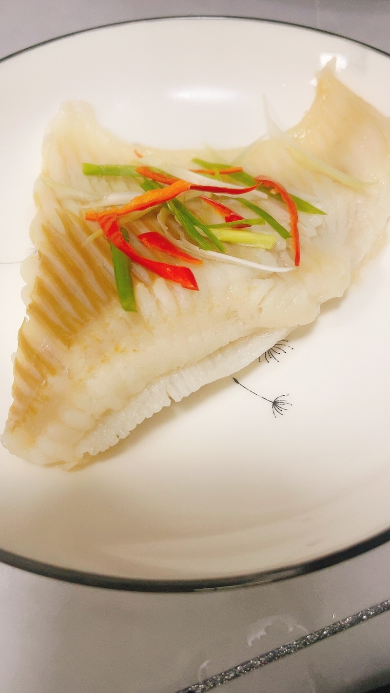 新鲜鳐鱼翅