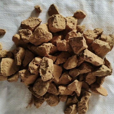 伏龙肝，灶心土，灶中黄土，釜下土，釜月之土，灶中土，现货