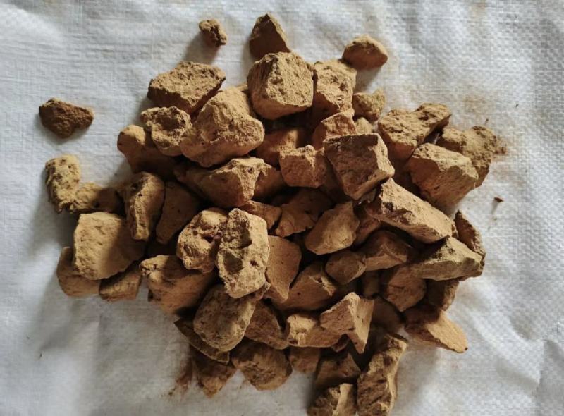 伏龙肝，灶心土，灶中黄土，釜下土，釜月之土，灶中土，现货