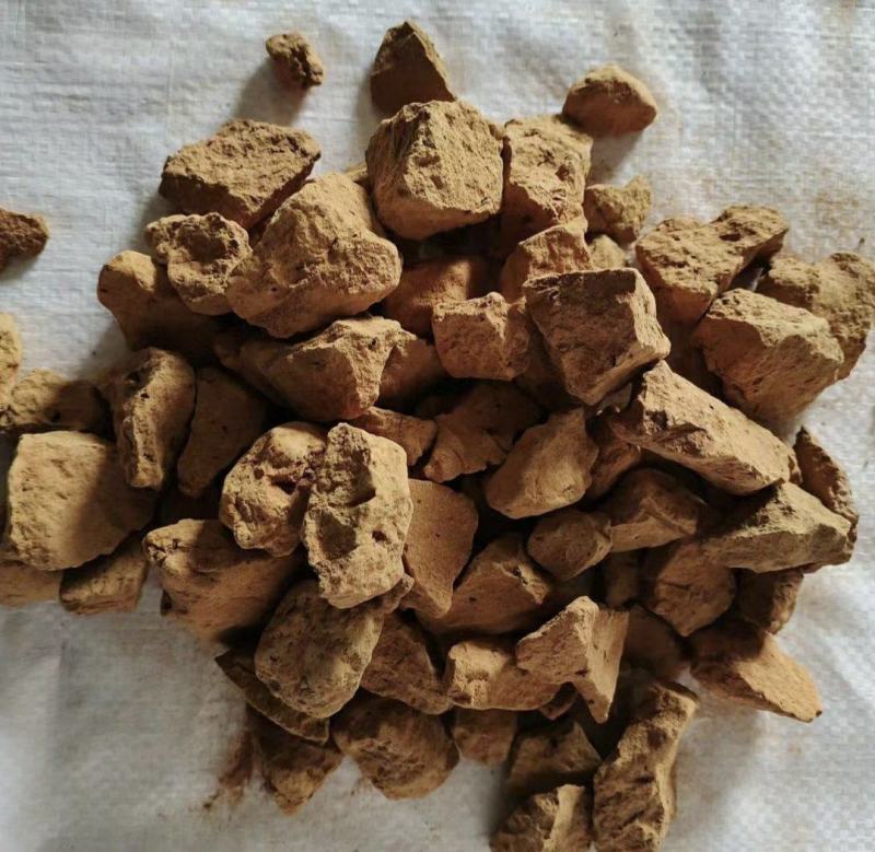 伏龙肝，灶心土，灶中黄土，釜下土，釜月之土，灶中土，现货