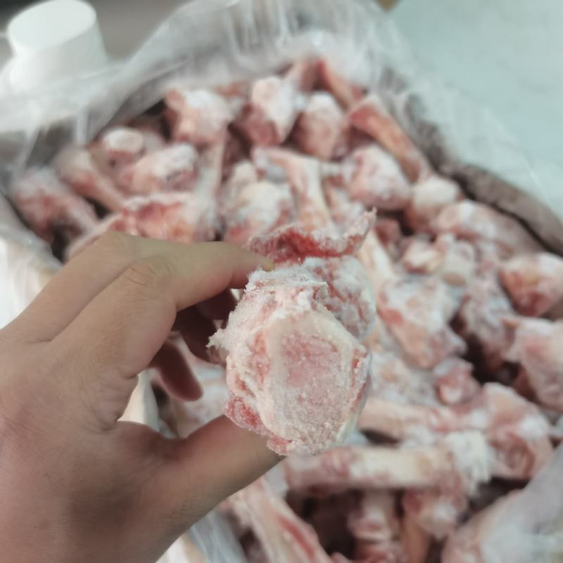 清真鲜冻育肥羊棒骨，一手货源，支持全国发货。