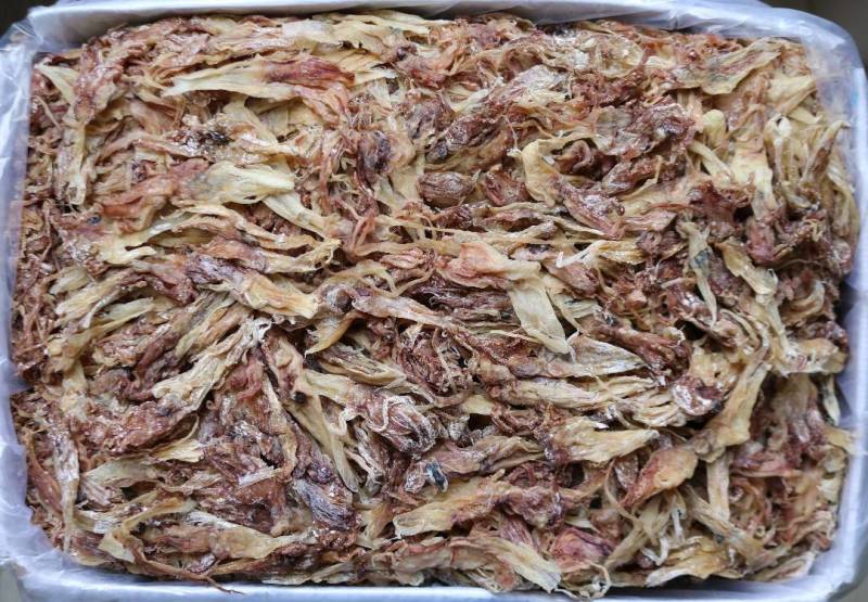 鱿鱼头，白净，新鲜肉质好，鱿鱼须口感好，爆炒