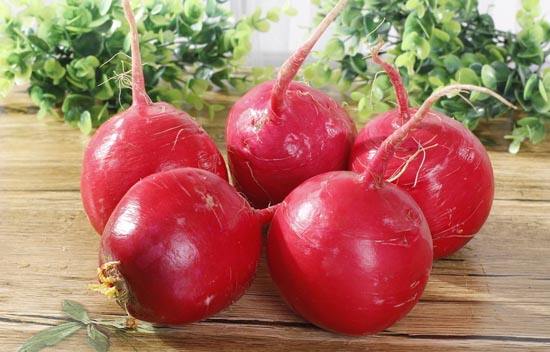 胡萝卜水煮成品图