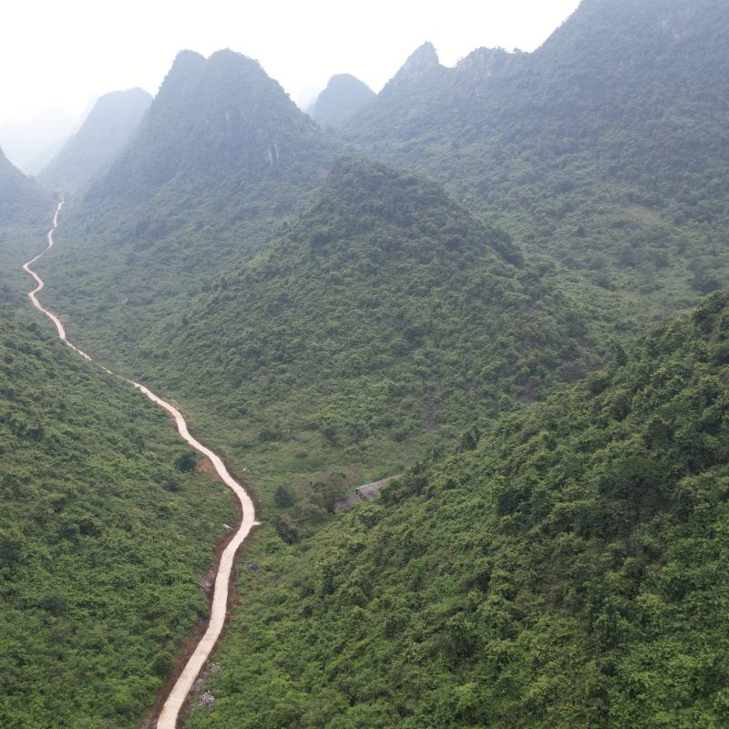 柳州市鹿寨县中渡镇朝阳村六末屯约108亩土地